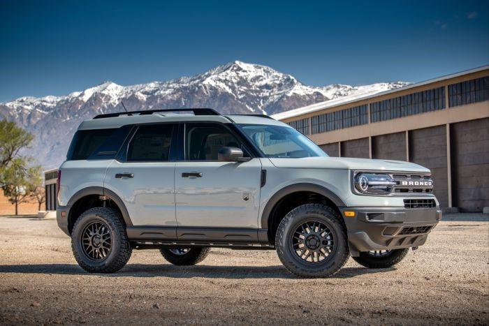 ReadyLIFT 1.5" SST Lift Kit for 2021 to 2022 Bronco Sport and Maverick