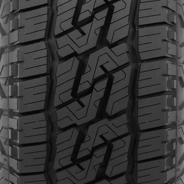 Nitto Nomad Grappler 285/70R17 116T